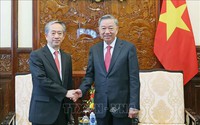 Chủ tịch nước Tô Lâm tiếp Đại sứ Trung Quốc Hùng Ba: Mong muốn thúc đẩy kết nối đường sắt qua biên giới