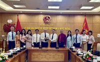 Tăng cường giải đáp, hỗ trợ pháp lý cho người Việt ở nước ngoài