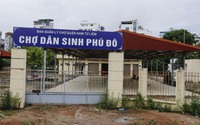 Chợ bỏ hoang ở Hà Nội: Chợ 18 tỷ xây xong "đắp chiếu", tiểu thương chật vật buôn bán sau lớp hàng rào