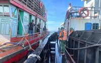 Quảng Bình: Tàu hàng va tàu cá, 8 ngư dân được cứu sống
