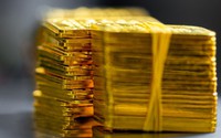 Giá vàng hôm nay 17/6: Vàng thế giới đang "xây nền" vững chắc quanh mốc 2.300 USD/ounce
