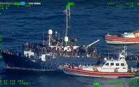 Chìm tàu ngoài khơi Italy khiến gần 80 người thiệt mạng và mất tích