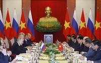 Tổng Bí thư Nguyễn Phú Trọng và Tổng thống Nga Putin trao đổi tình hình Ukraine