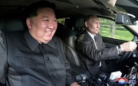 Ảnh thế giới 7 ngày qua: Tổng thống Putin lái ô tô chở Chủ tịch Triều Tiên Kim Jong-un dạo phố Bình Nhưỡng