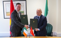 Việt Nam-Ireland ký biên bản ghi nhớ về phát triển hợp tác xã và doanh nghiệp nông nghiệp
