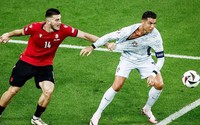 Tình huống Ronaldo bị kéo áo, Bồ Đào Nha mất oan penalty