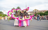 Ấn tượng sắc màu văn hóa lễ hội đường phố Festival Huế 2024
