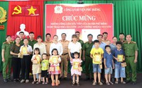 Người dân ở Bình Phước đưa hàng nghìn trẻ em đi làm căn cước 