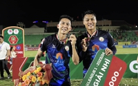 Tin sáng (2/7): 2 ngôi sao bóng đá Việt Nam chia tay CLB Bình Định