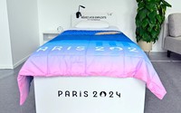 Độc lạ Olympic 2024: Phát 300.000 bao cao su và thông điệp "lạ" trên giường