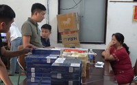 Mua lượng lớn hàng cấm từ Quảng Trị mang về Huế tiêu thụ, 2 người bị bắt 