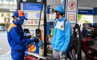 Giá xăng dầu giảm liên tiếp lần thứ 3 trong tháng 7: Xăng RON 95 giảm gần 300 đồng/lít