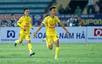 “Cầu thủ nhanh hơn cả Văn Toàn” chia tay Thép xanh Nam Định?