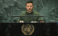 Tổng thống Zelensky đã đến 'ngã ba đường'