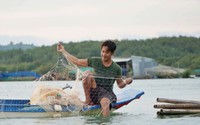 Làng chài toàn người miền Tây ở một hồ nước của tỉnh Kon Tum, giờ thành làng du lịch, mỗi năm đón 2.500 khách