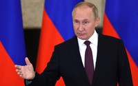 Ông Putin tuyên bố Nga sắp đưa vào chiến trường những loại vũ khí mới lợi hại nhất