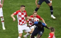 Trọng tài Pitana bị "ném đá" vì thổi phạt đền ĐT Croatia