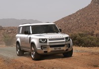 Land Rover Defender 130 mở bán với 5 phiên bản, giá dự kiến hơn 7,6 tỷ 