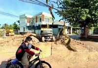 Thi công cẩu thả tại tuyến đường trung tâm nội thành Quảng Ngãi