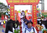Ninh Thuận: Xúc động tiễn cả nghìn công dân lên đường nhập ngũ 