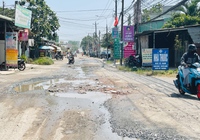 Video: Cận cảnh con đường "đau khổ" mưa ngập, nắng bụi ở Đồng Nai