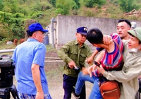 Hội Nhà báo Việt Nam đề nghị UBND - Công an tỉnh Hòa Bình vào cuộc vụ PV báo NTNN bị hành hung 