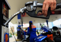 Giá xăng dầu hôm nay 26/3: Tuần tăng giá 