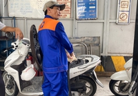 Giá xăng dầu hôm nay 19/9: Đà tăng không "phanh"