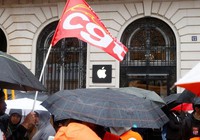 Clip: Nhân viên Apple biểu tình trên toàn nước Pháp đúng thời điểm iPhone 15 bắt đầu mở bán