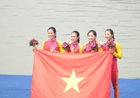 Video: Chủ nhân tấm huy chương đầu tiên của Việt Nam tại ASIAD 19 nói gì sau màn đua thuyền rowing kịch tính?
