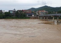 Nước sông Bứa dâng cao, Phú Thọ phát lệnh báo động số II 