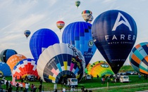 Lễ hội khinh khí cầu quy mô “khủng” thu hút triệu khách du lịch mỗi năm