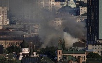 Nga tấn công trung tâm thủ đô Ukraine khi lãnh đạo phương Tây họp bàn biện pháp trừng phạt Nga