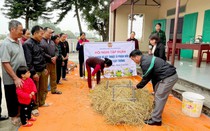 Ninh Bình: Tập huấn xử lý rơm rạ thành phân hữu cơ cho hơn 300 nông dân