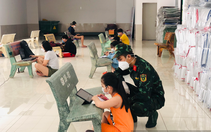 Lớp học dã chiến đặc biệt cho học sinh tránh "bão" Covid-19 ở Sài Gòn