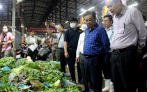 Bộ trưởng Lê Minh Hoan: Kiểm tra thực phẩm trong chợ, thấy lo thực phẩm ngoài chợ