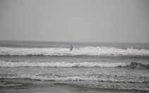 Lần đầu tiên tổ chức thi lướt sóng trên biển Đà Nẵng