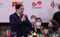 Thủ tướng dự Phiên cấp cao Diễn đàn doanh nghiệp Việt Nam thường niên