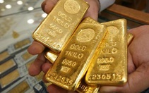 Giá vàng hôm nay 14/4: Vàng thế giới, trong nước đều tăng vọt, sắp khôi phục mốc 70 triệu/lượng