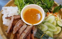 Sài Gòn quán: Nem nướng Nha Trang chính gốc ở Sài Gòn ăn ở đâu?