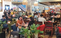 "Cuộc chiến" tìm quán cà phê để nghỉ trưa của dân công sở Sài Gòn