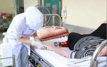 Nghịch lý: Bệnh viện thiếu thuốc sốt xuất huyết, Bộ Y tế chuẩn bị huỷ gần 3.500 túi dịch truyền hết hạn