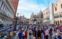 Venice -thành phố đầu tiên thu phí vào cửa với du khách
