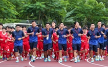 Hà Đức Chinh, Đình Trọng cùng gần 2.000 cầu thủ nhí tham dự Ngày hội bóng đá Passion Day 2022