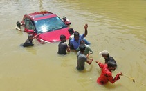 Cận cảnh "thung lũng Silicon Ấn Độ" chao đảo vì ngập lụt nặng nề và mất điện