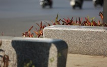 Hàng ghế đá tự nhiên trên con đường từng được mệnh danh "đẹp nhất Việt Nam"