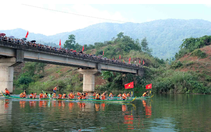 Lai Châu: 140 vận động viên tranh tài tại giải đua thuyền đuôi én