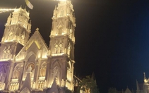 Nhà thờ kiến trúc Gothic tráng lệ ở Bà Rịa - Vũng Tàu mùa Giáng Sinh