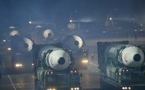 ICBM tối tân xuất hiện tại lễ duyệt binh trong đêm của Triều Tiên