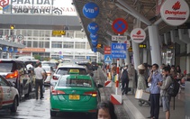 Thu phí taxi vào sân bay Tân Sơn Nhất, hành khách lo bị ảnh hưởng nhiều nhất